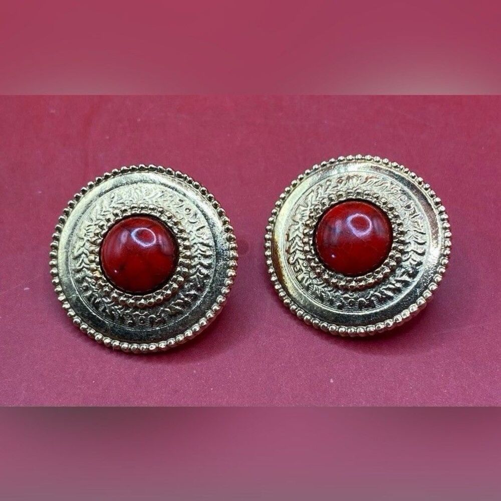 Women’s Earrings Round Gold Tone Orange Stones 1” Pierced Stud MCM